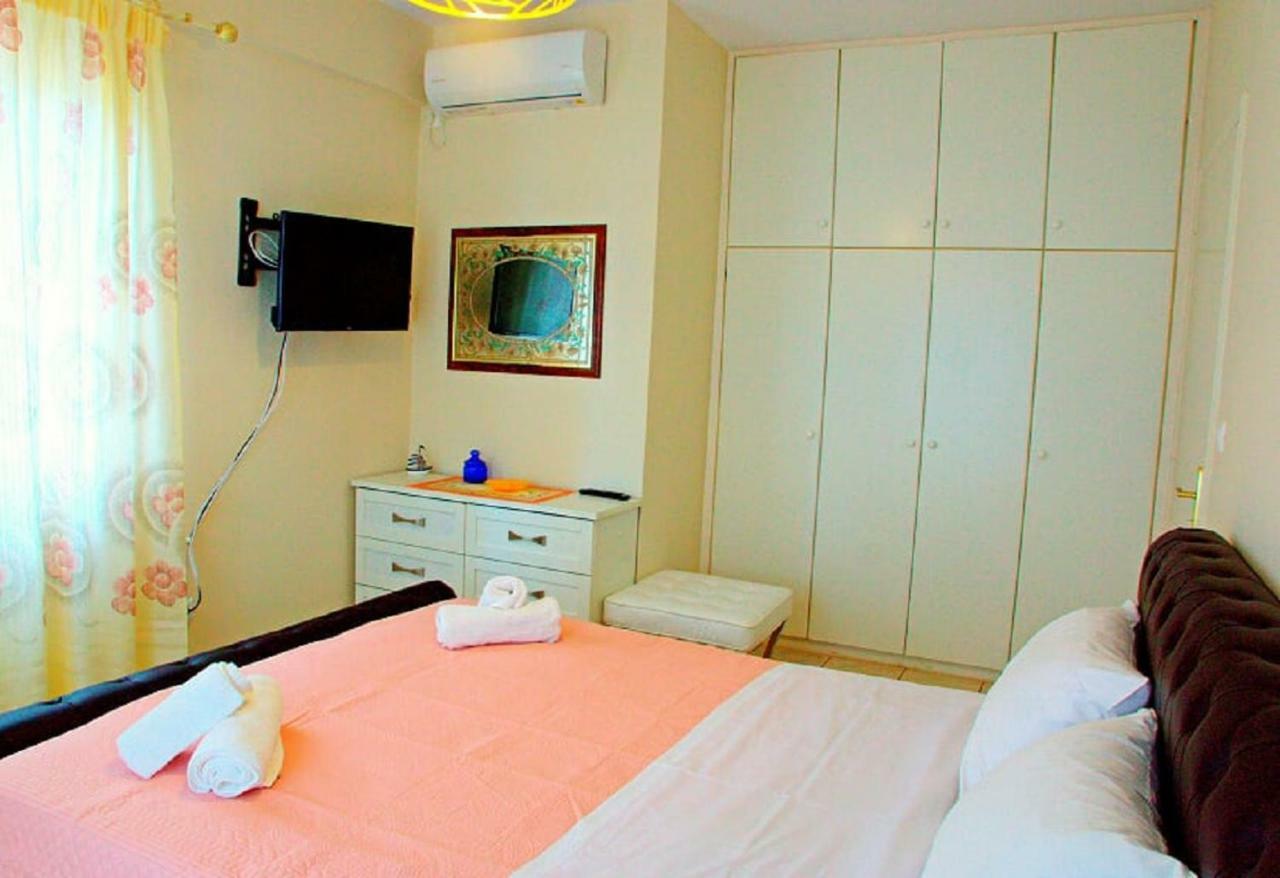 Korona Apartments Вати Екстериор снимка
