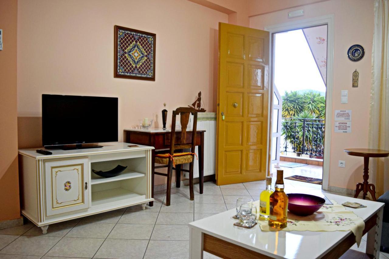 Korona Apartments Вати Екстериор снимка