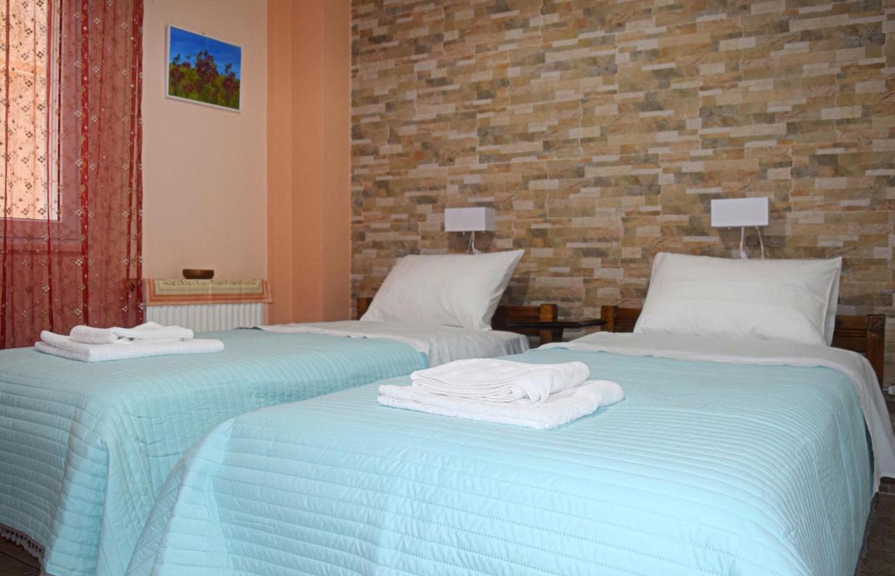 Korona Apartments Вати Екстериор снимка