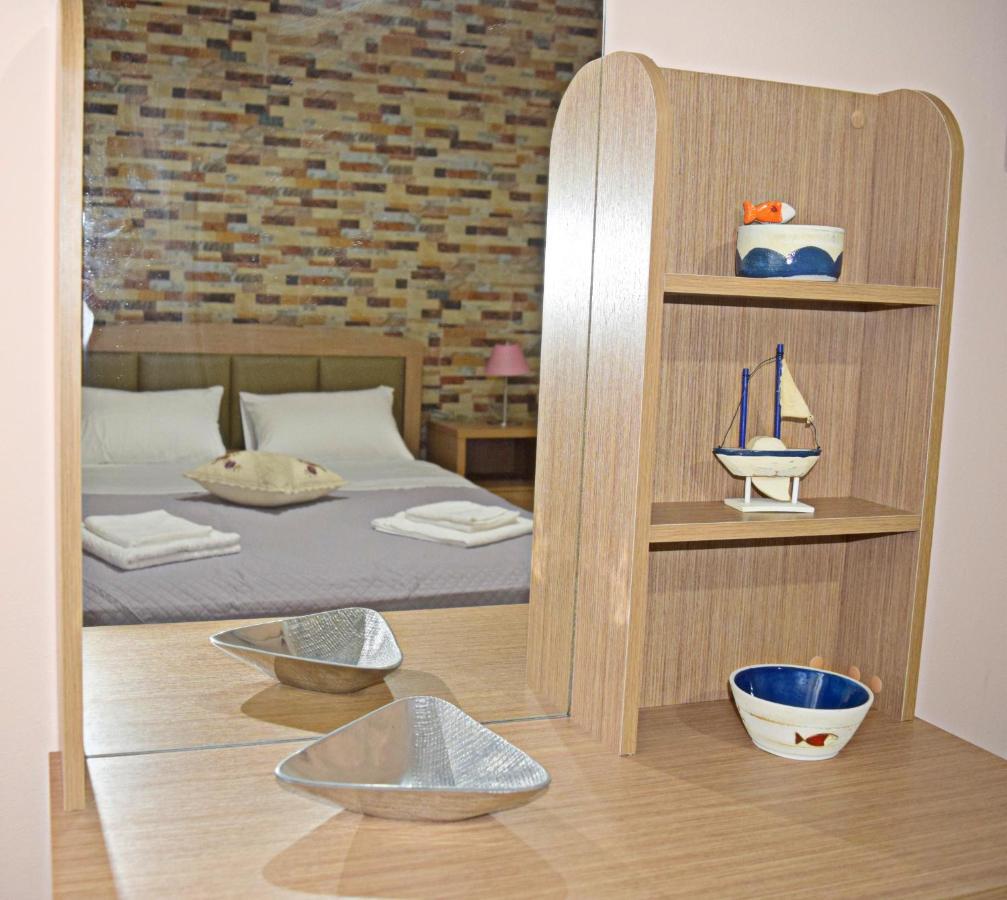 Korona Apartments Вати Екстериор снимка